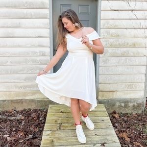 Women’s White High-Low Off-Shoulder Dress